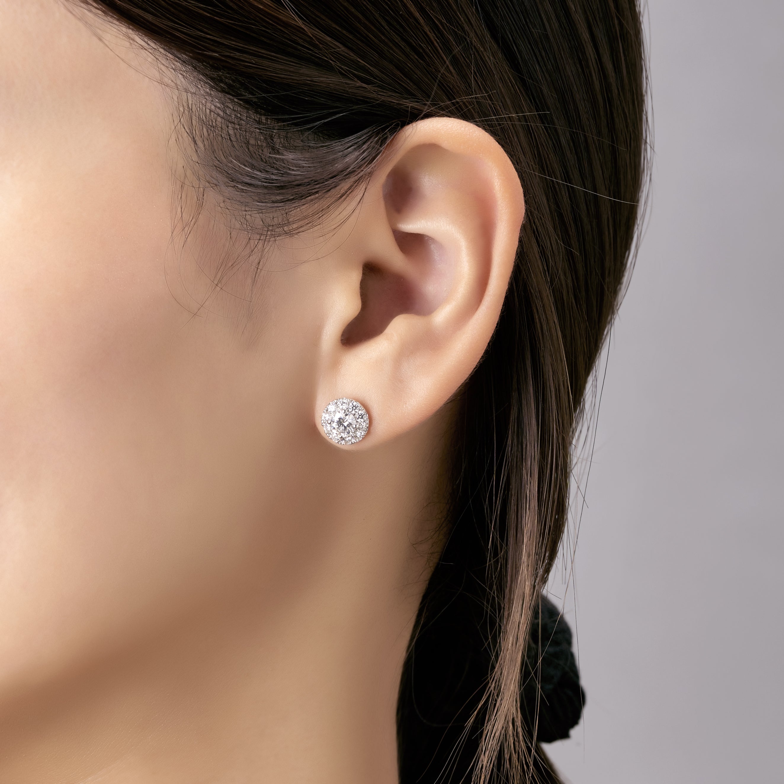 ラウンド ハーモニアル ヘイロー ピアス ER154 – Brillar