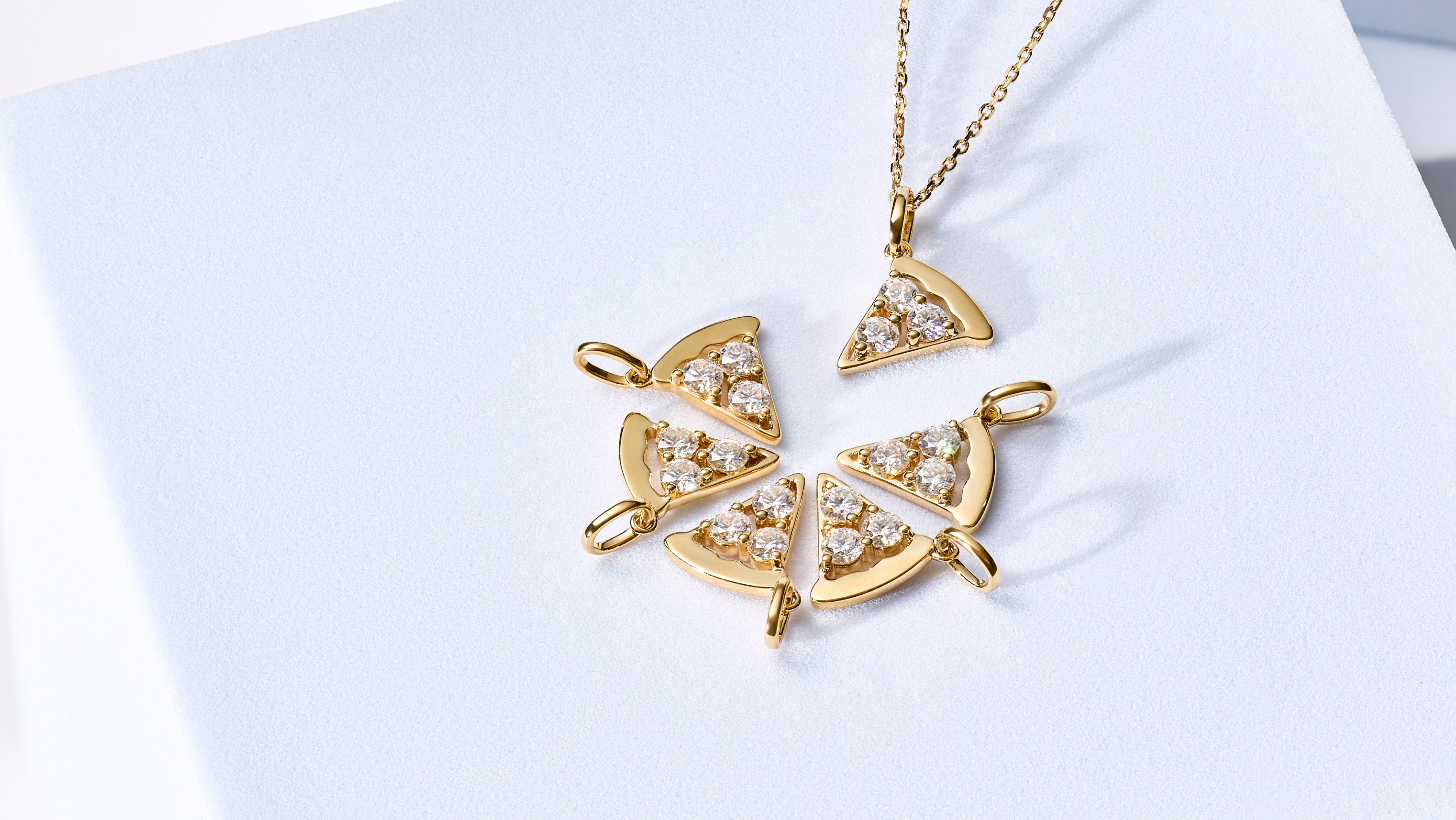 あおい❣️ナチュラルイエローモアサ13.00ct Brillar(ブリジャール)|モアサナイトジュエリーブランド