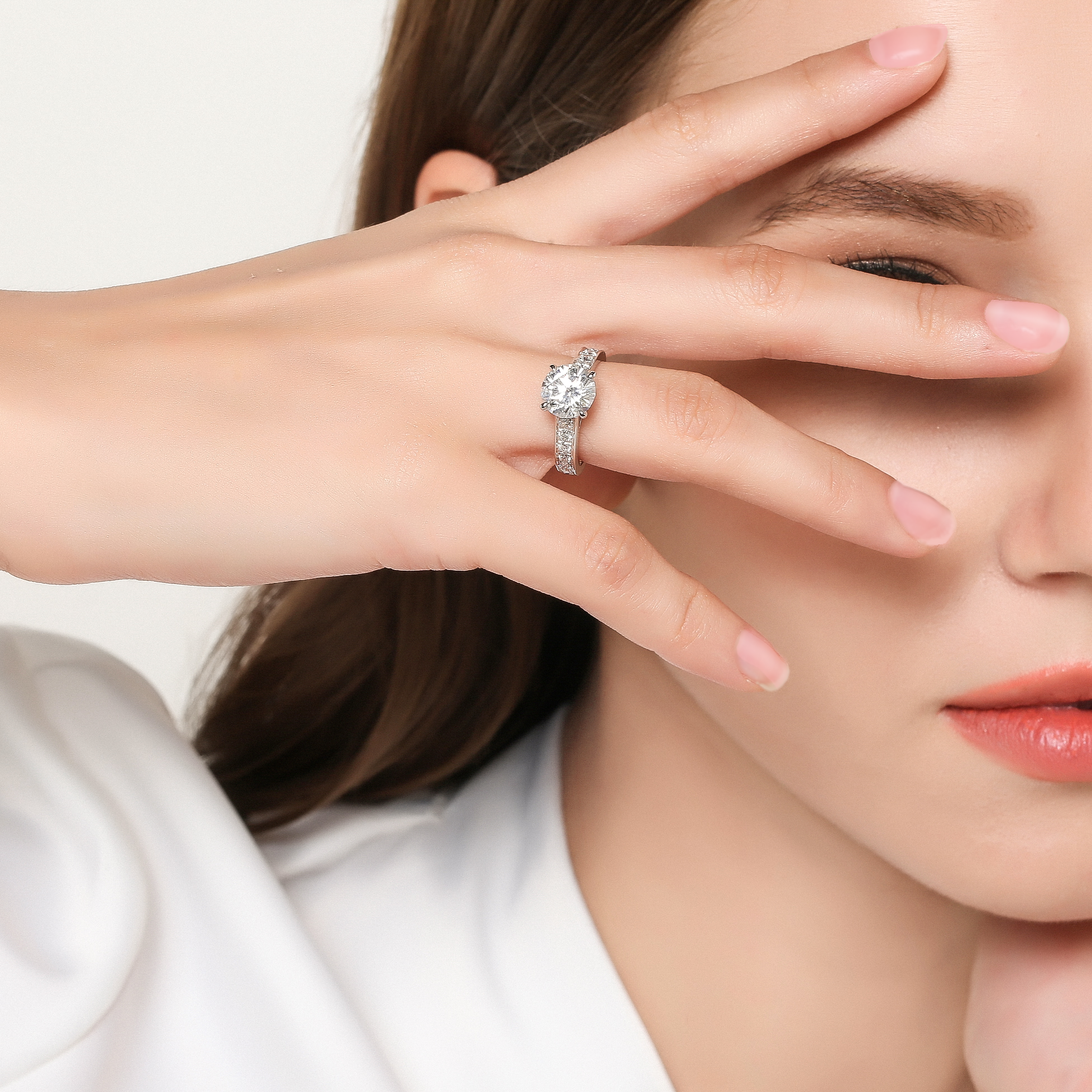 Sakurasaku様♡最高級モアサナイト ラウンド&エメラルドカットリング Sakurasaku様♡最高級モアサナイト ラウンド&エメラルドカットリング