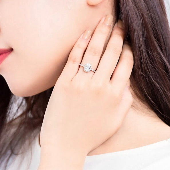 オーバルカット ヘイロー リング RI106YG – Brillar